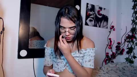 Snapshot of candyy_doll_ chatting on 05.30.26 candyy_doll_ online show from 05.30.26