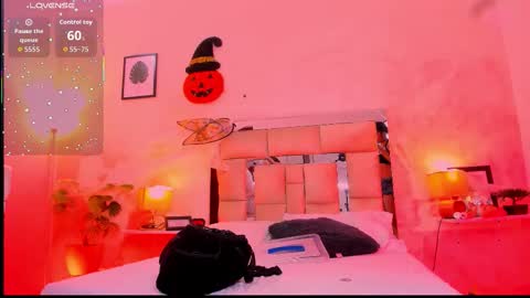 Snapshot of candyygirl_1 chatting on 10.20.25 Candy online show from 10.20.25