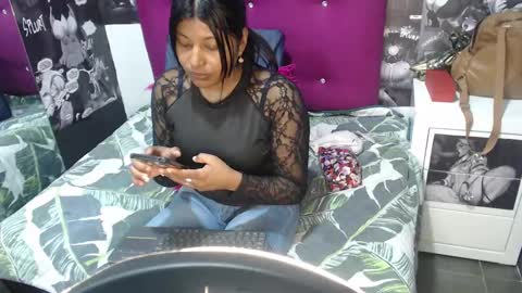 Canela online show from 09.20.25