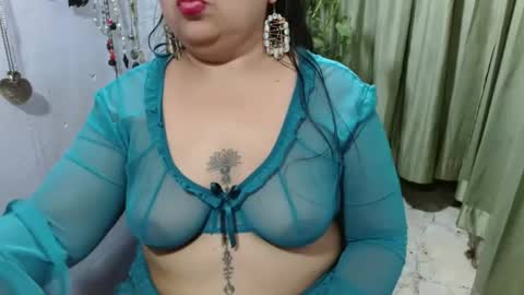 CanelaCollins online show from 12.05.25