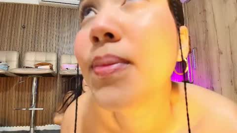 Sara online show from 03.28.26