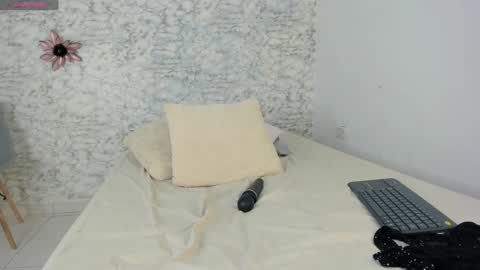 Canhela online show from 01.09.25