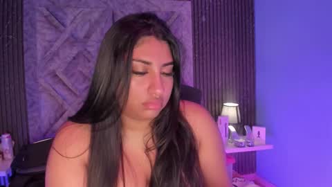 GABRIELA LOPEZ online show from 12.16.25