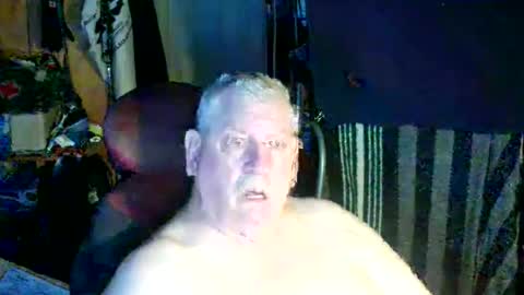 Snapshot of canoelicker69 chatting on 10.16.25 canoelicker69 online show from 10.16.25