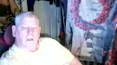 canoelicker69 online show from 04.15.26