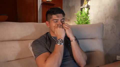 Snapshot of capizzi_ chatting on 10.13.25 David Capizzi online show from 10.13.25