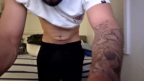 Snapshot of cappinrc8 chatting on 11.06.25 cappinrc8 online show from 11.06.25