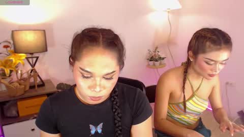 Snapshot of caprize_diva chatting on 02.25.25 caprize_diva online show from 02.25.25