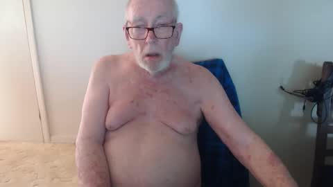 Snapshot of capt5105 chatting on 02.23.26 capt5105 online show from 02.23.26