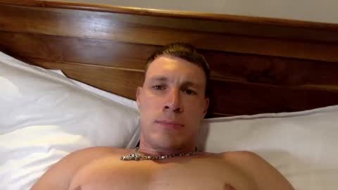 Snapshot of capt_oliver chatting on 12.16.24 follow my twitter online show from 12.16.24