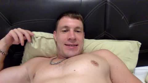 Snapshot of capt_oliver chatting on 01.16.25 follow my twitter online show from 01.16.25