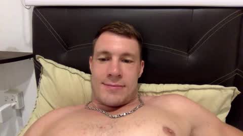 Snapshot of capt_oliver chatting on 01.17.25 follow my twitter online show from 01.17.25