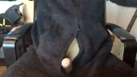 Snapshot of captain8inches chatting on 01.15.25 Captain 8 Inches online show from 01.15.25