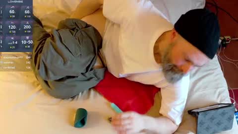 Snapshot of captain_flynt chatting on 01.26.25 captain_flynt online show from 01.26.25