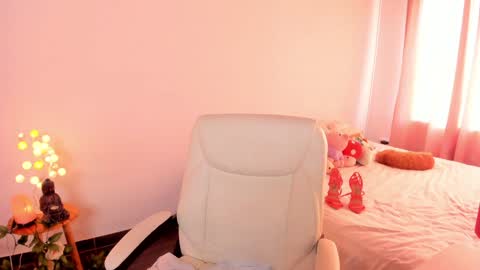             online show from 01.10.25