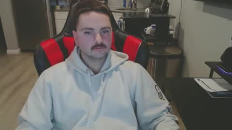 Snapshot of cardi_beans chatting on 01.26.25 cardi_beans online show from 01.26.25