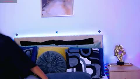 Snapshot of cardi_sin chatting on 10.08.25 cardi_sin online show from 10.08.25