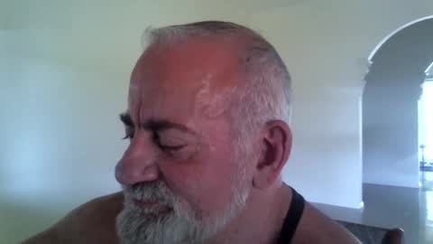 Snapshot of carey888 chatting on 01.04.25 C A Rey online show from 01.04.25