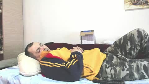 Laz online show from 02.08.25