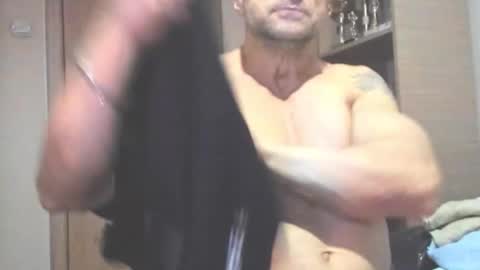 Laz online show from 12.15.25