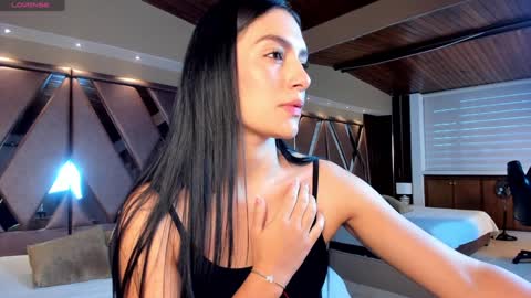 Carina online show from 01.28.25