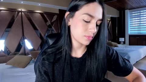 Carina online show from 03.09.25