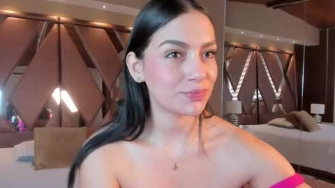 Carina online show from 11.11.25