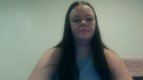 carinabro10 online show from 09.29.25