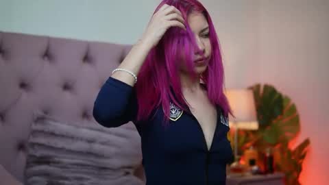  Carina  online show from 03.01.26