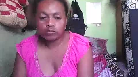 carinesexy69 online show from 12.07.24