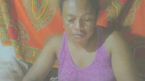 carinesexy69 online show from 12.10.24