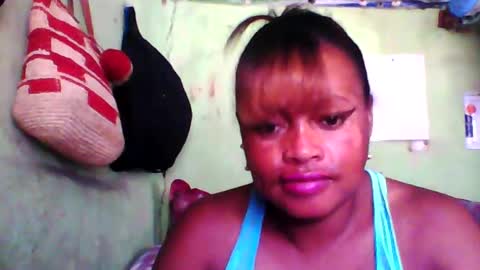 carinesexy69 online show from 12.18.24