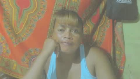 carinesexy69 online show from 12.19.24