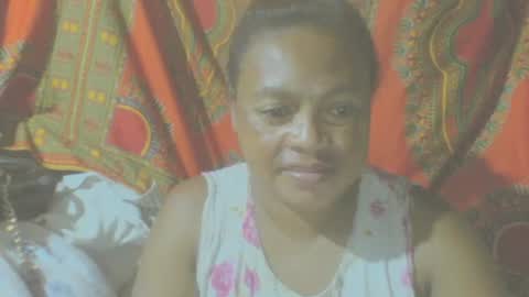 carinesexy69 online show from 01.05.25