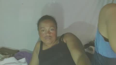 carinesexy69 online show from 12.22.25