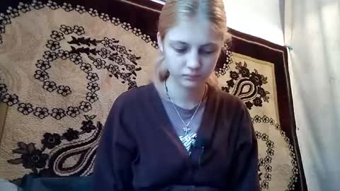 Snapshot of carissaalderson chatting on 05.13.26 Kira online show from 05.13.26