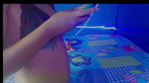 Snapshot of carito188470718 chatting on 10.22.25 carito online show from 10.22.25