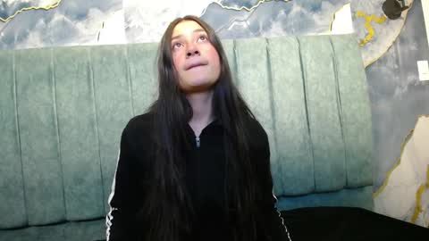 Carito online show from 11.13.25