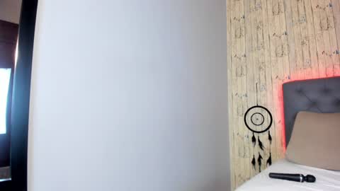 Snapshot of carla_adamss chatting on 12.24.24 Carla online show from 12.24.24