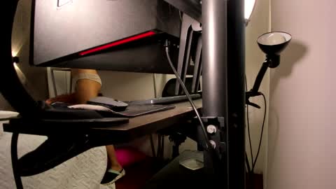 Snapshot of carla_and_robert chatting on 01.07.25 carla and robert online show from 01.07.25