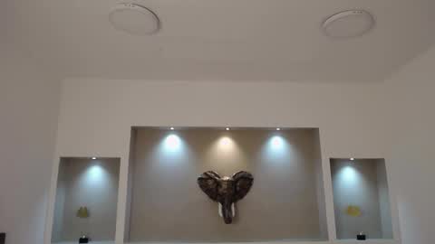 Snapshot of carla_and_robert chatting on 02.09.25 carla and robert online show from 02.09.25