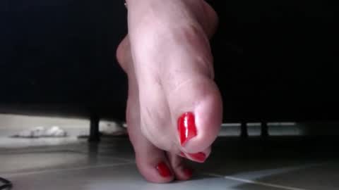 carlajames_1 online show from 12.28.24