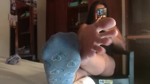 carlajames_1 online show from 12.16.25