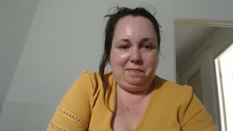 Snapshot of carlaruth chatting on 06.02.26 Carlaruth online show from 06.02.26