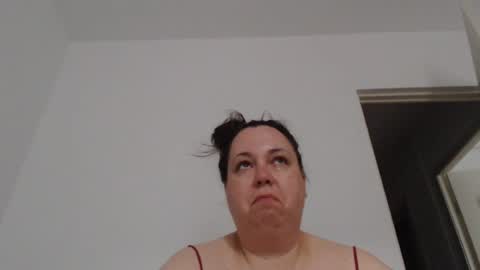 Snapshot of carlaruth chatting on 07.27.26 Carlaruth online show from 07.27.26