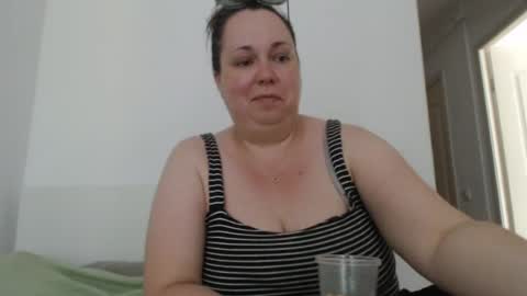 Snapshot of carlaruth chatting on 07.30.26 Carlaruth online show from 07.30.26