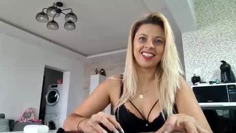 CarlaStaceFun online show from 10.16.25