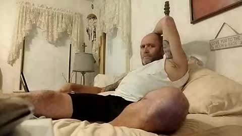 carldhammers online show from 10.20.25