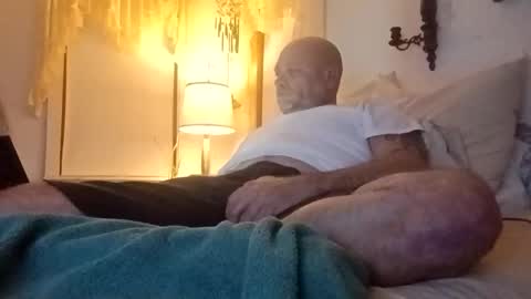 carldhammers online show from 12.17.25