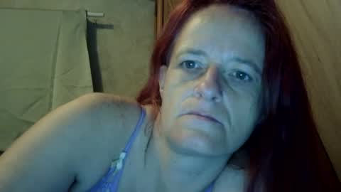 Snapshot of carleeswoman08 chatting on 12.09.24 carleeswoman08 online show from 12.09.24